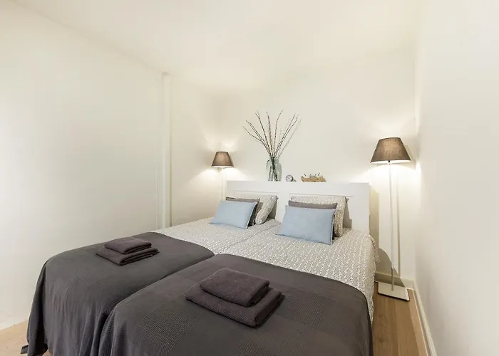Adam\'S Suite